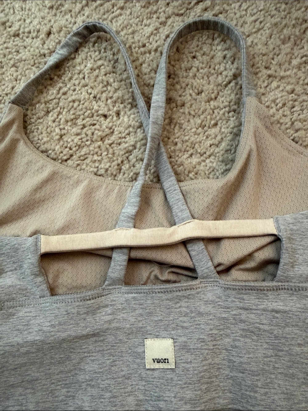 Vuori Light Gray Seamless Sports Bralette - Picture 4 of 4